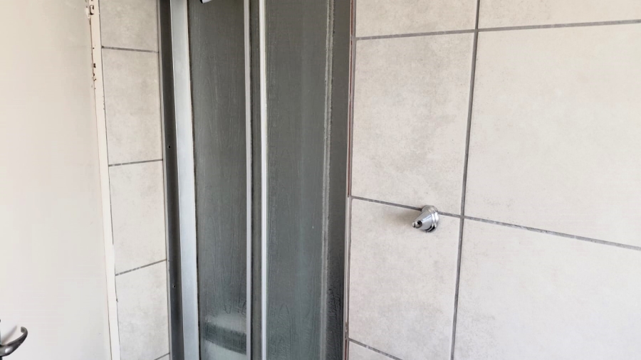 2 Bedroom Property for Sale in Pellissier Free State